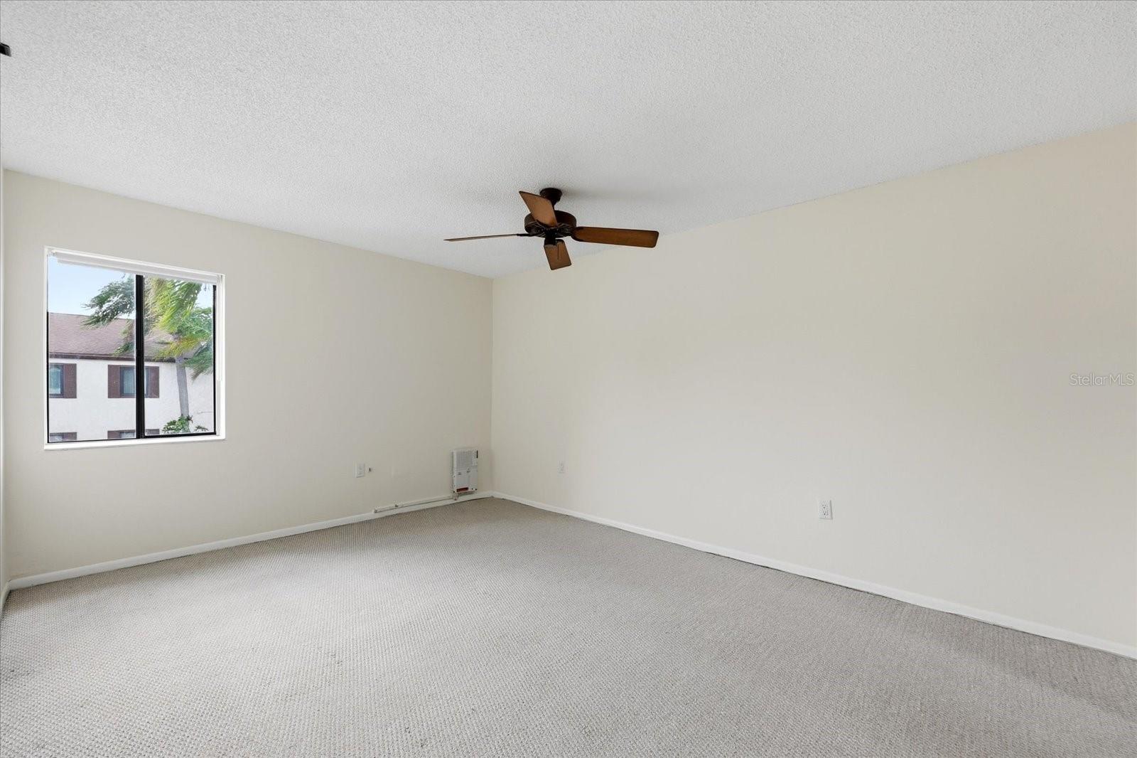 PEPPERTREE LAKE CONDO - Residential