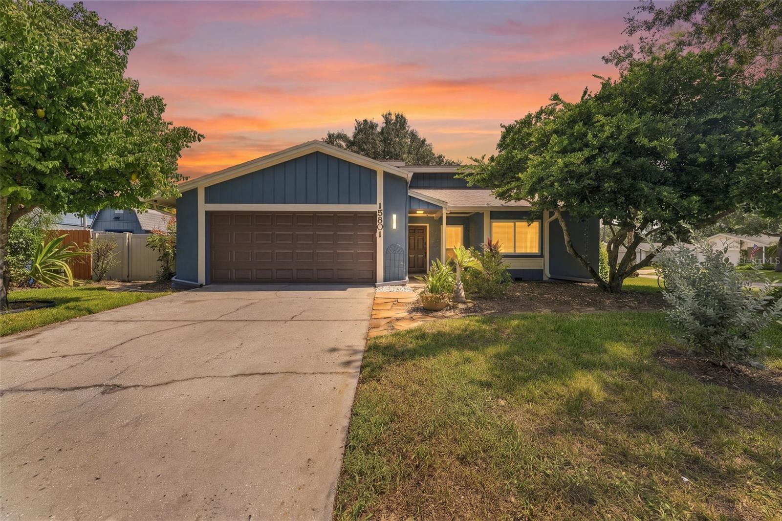 15801 COUNTRY LAKE DRIVE