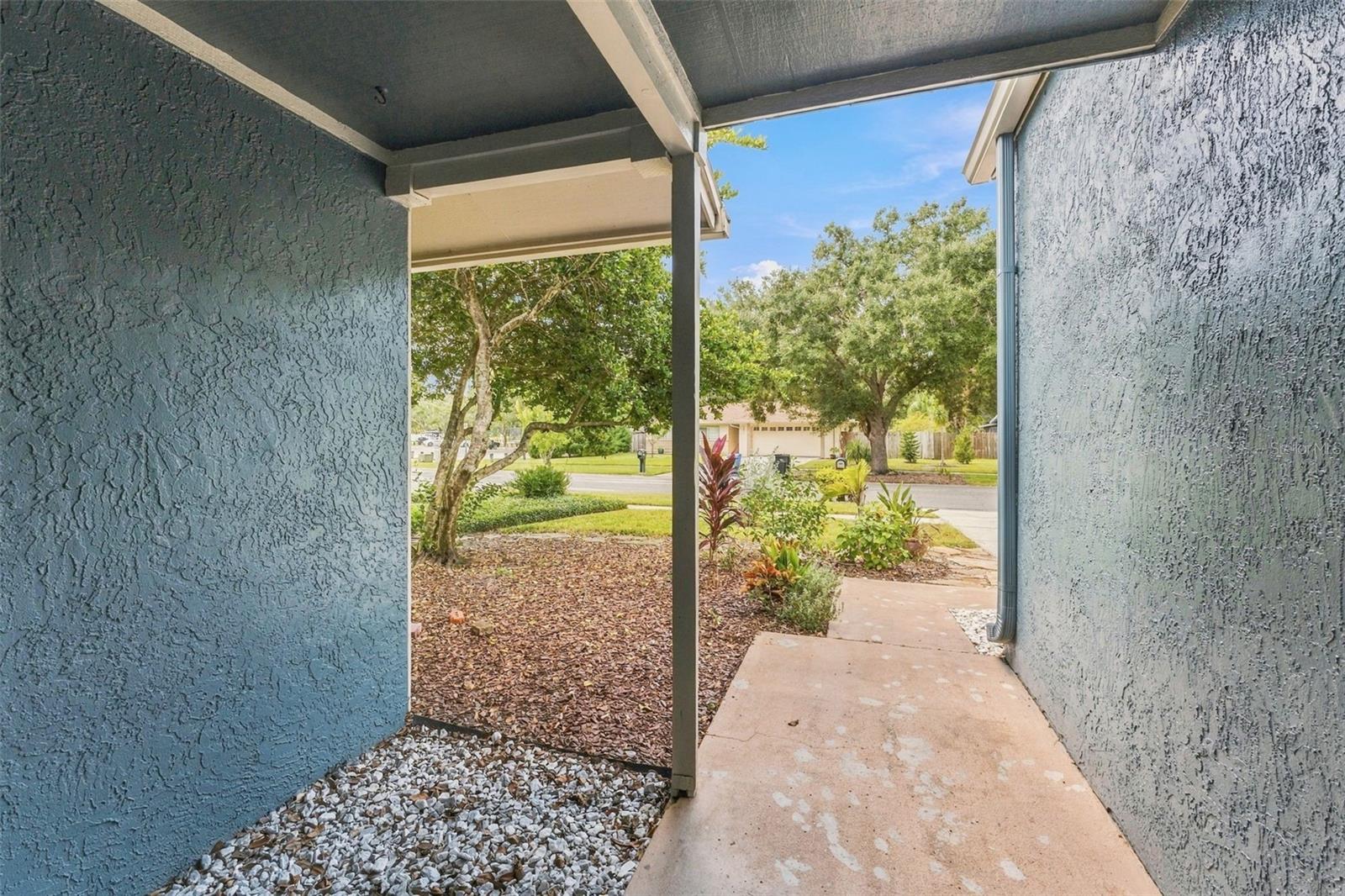 15801 COUNTRY LAKE DRIVE