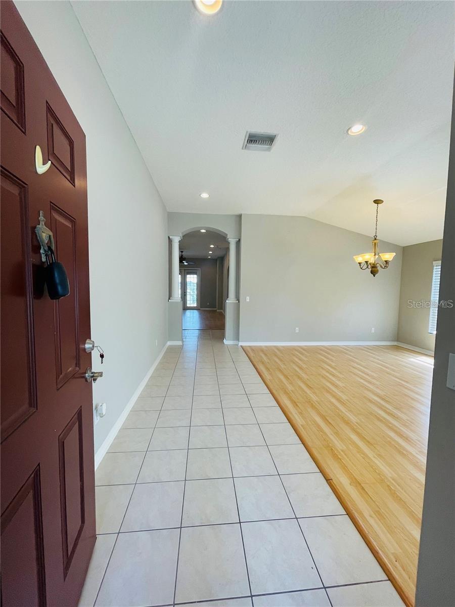 1822 RAVEN GLEN DRIVE