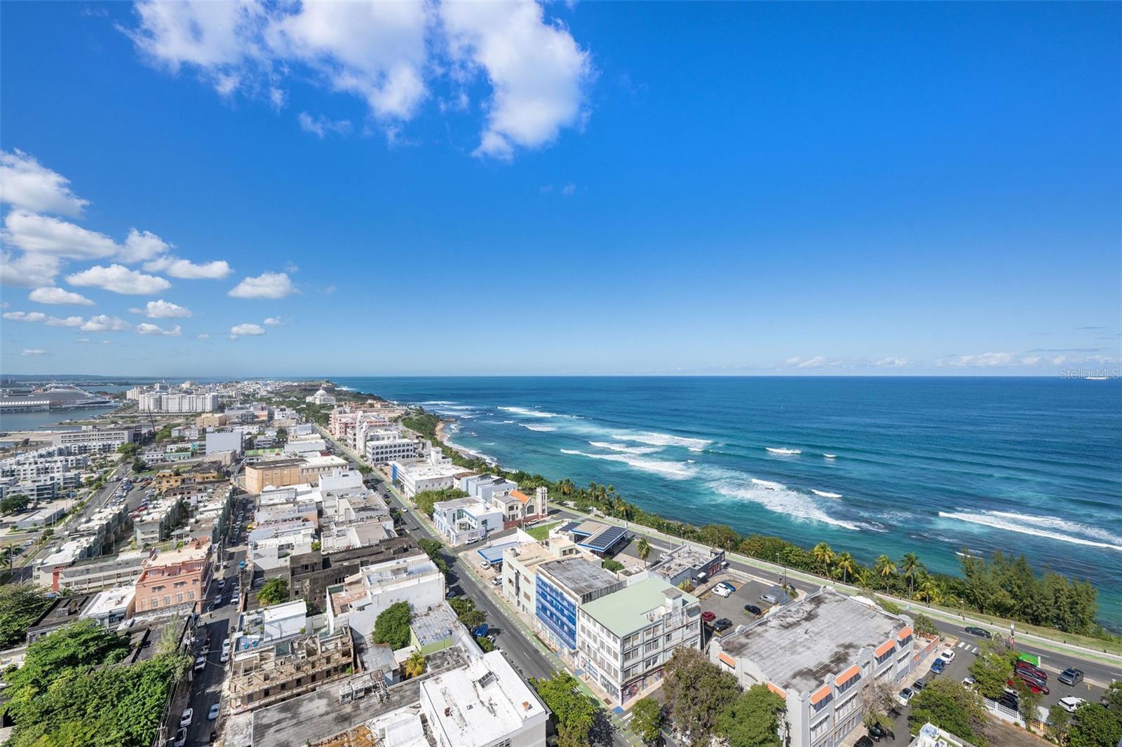 ATLANTIS CONDOMINIUM - Residential