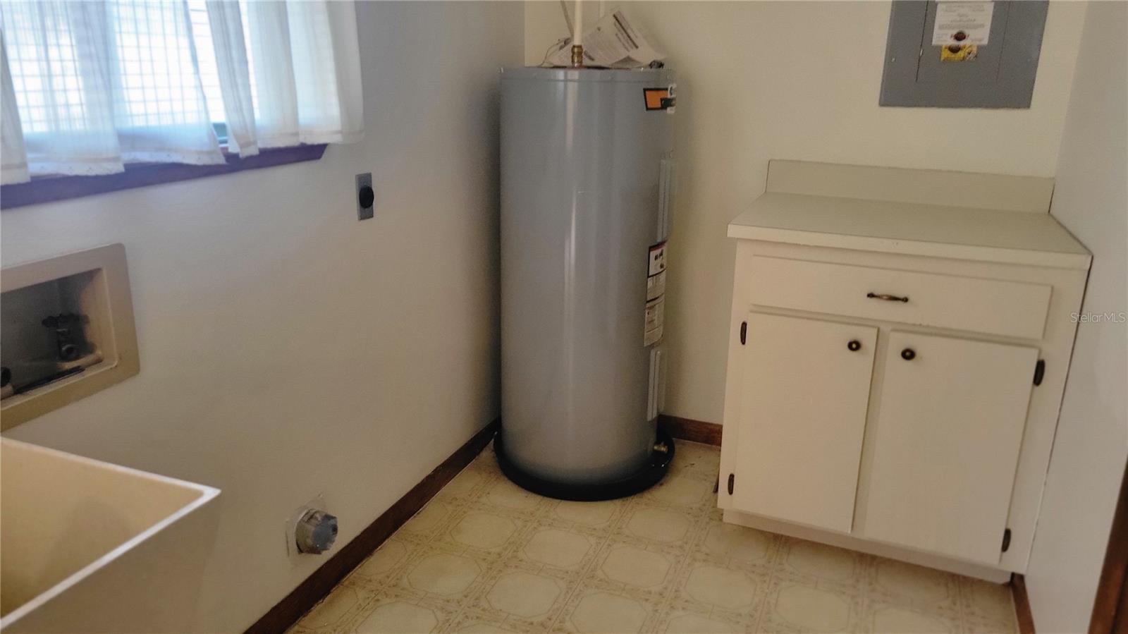 PALM CAY - Residential