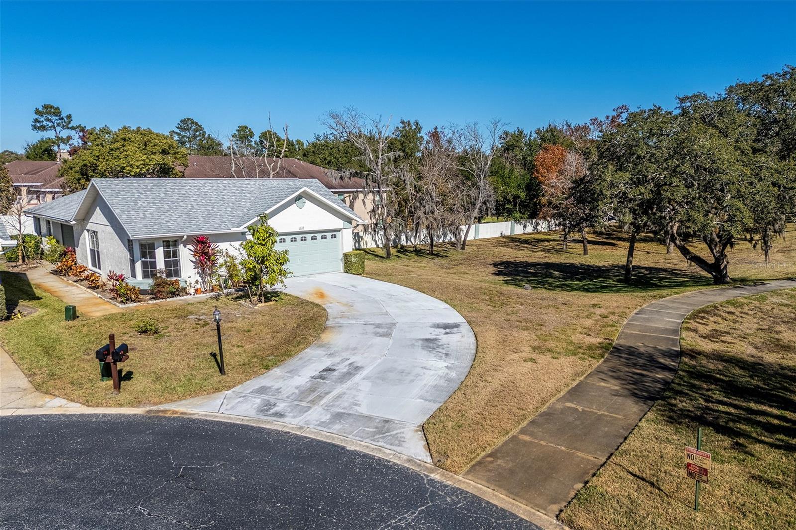 02 CAPRI VILLAGE CONDO - Residential