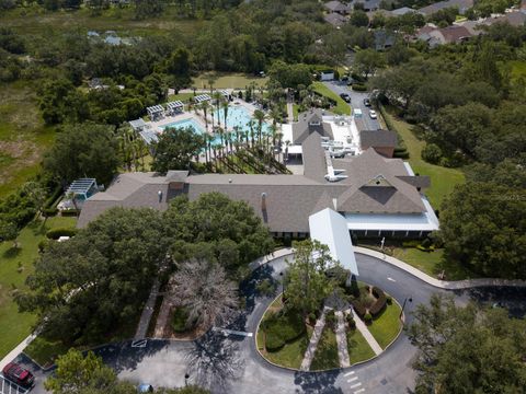 A home in DELAND