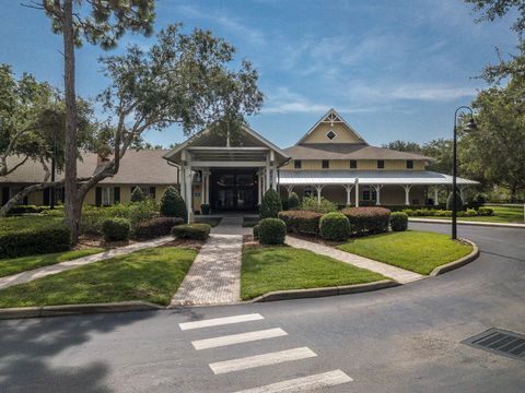 A home in DELAND