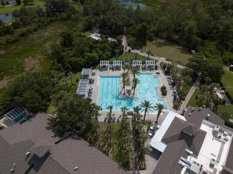 A home in DELAND