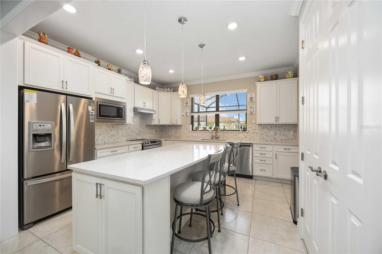 ISLANDWALK/THE WEST VLGS PH 8 - Residential