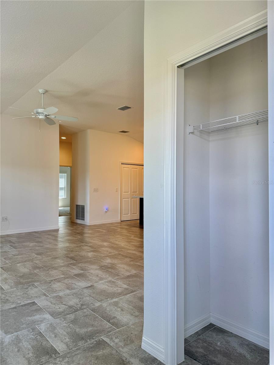 VILLAGES/SOUTHERN OAKS UN #138 - Residential