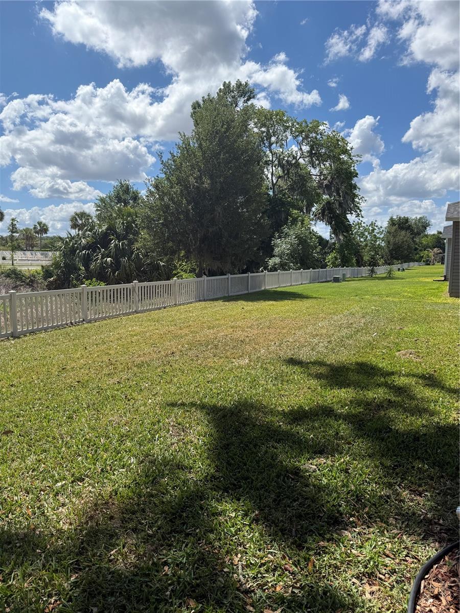 VILLAGES/SOUTHERN OAKS UN #138 - Residential