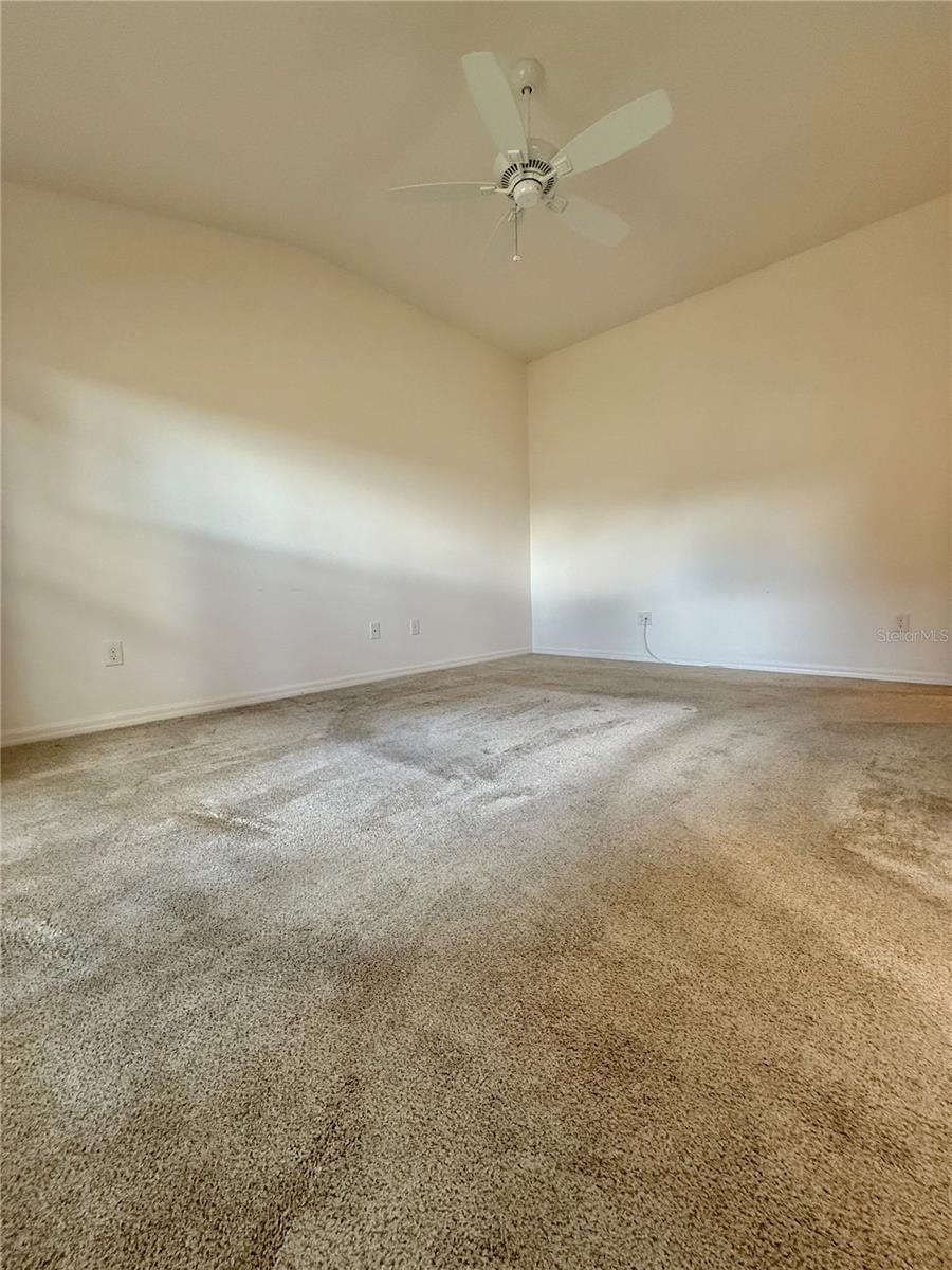 VILLAGES/SOUTHERN OAKS UN #138 - Residential