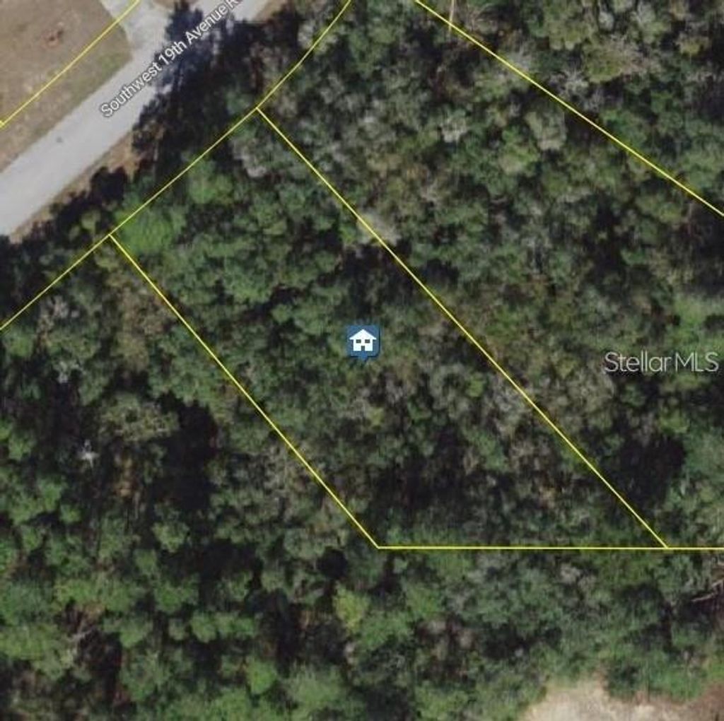 Photo of SW 19th Avenue Road, Ocala, FL 34473 (MLS # G5110155)