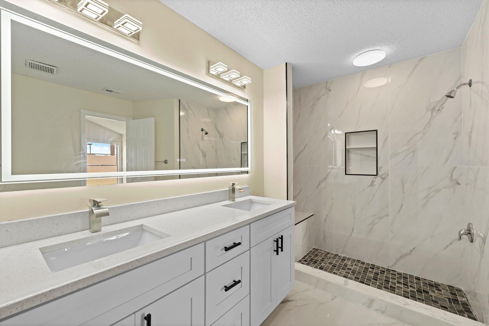 BAYPORT WEST PH I - Residential