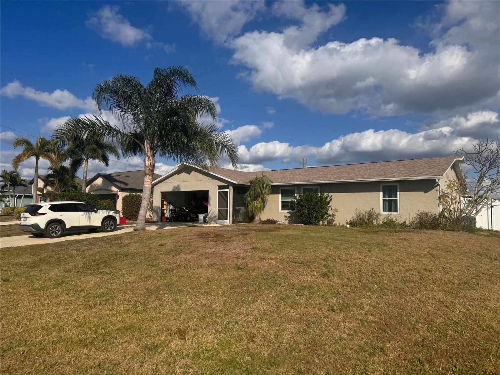 CAPE CORAL - Residential