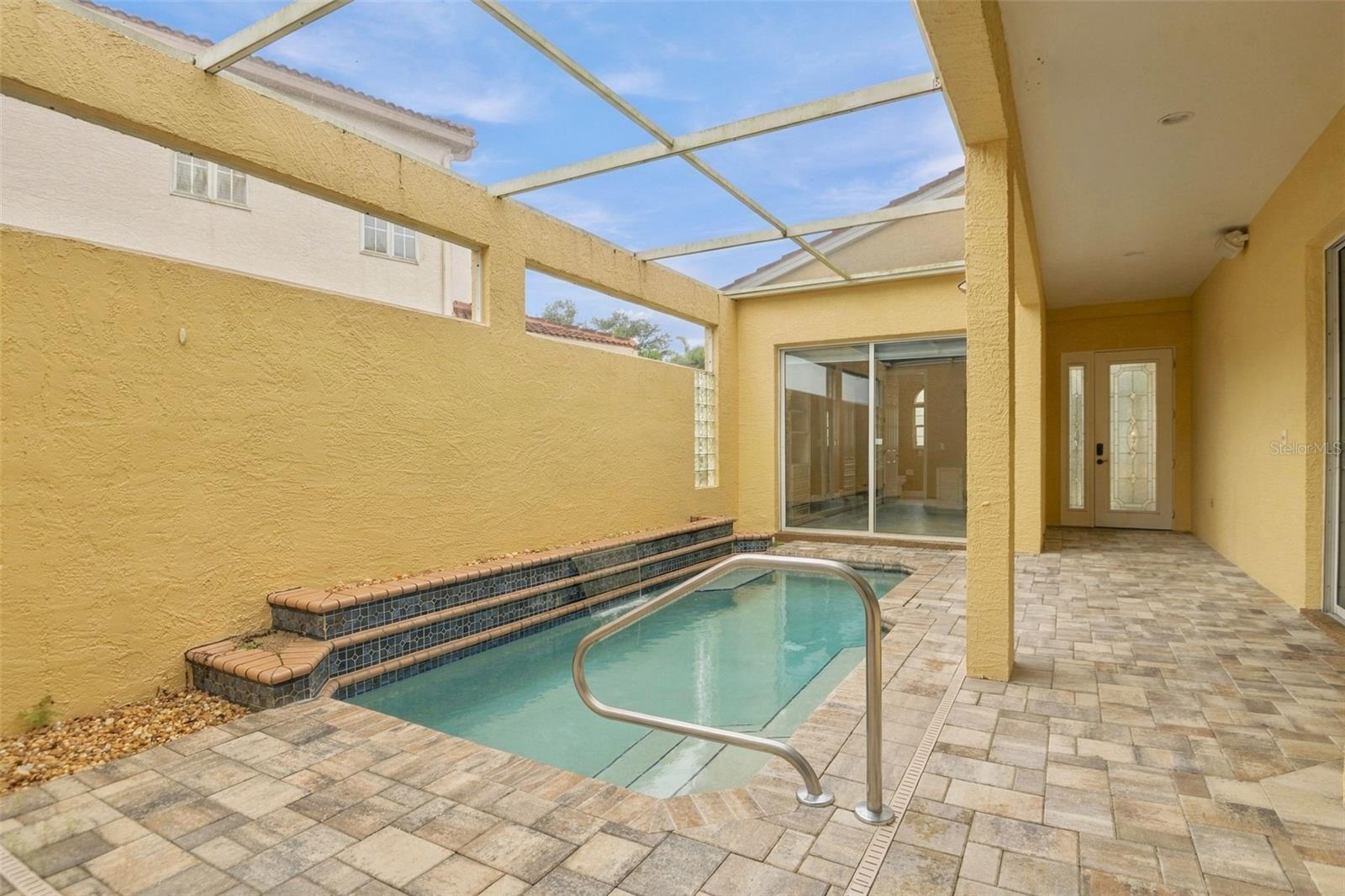 4541 MURCIA BOULEVARD 11