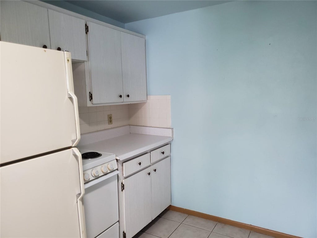 Photo of 2021 Pennsylvania Avenue #5, Englewood, FL 34224 (MLS # A4701217)