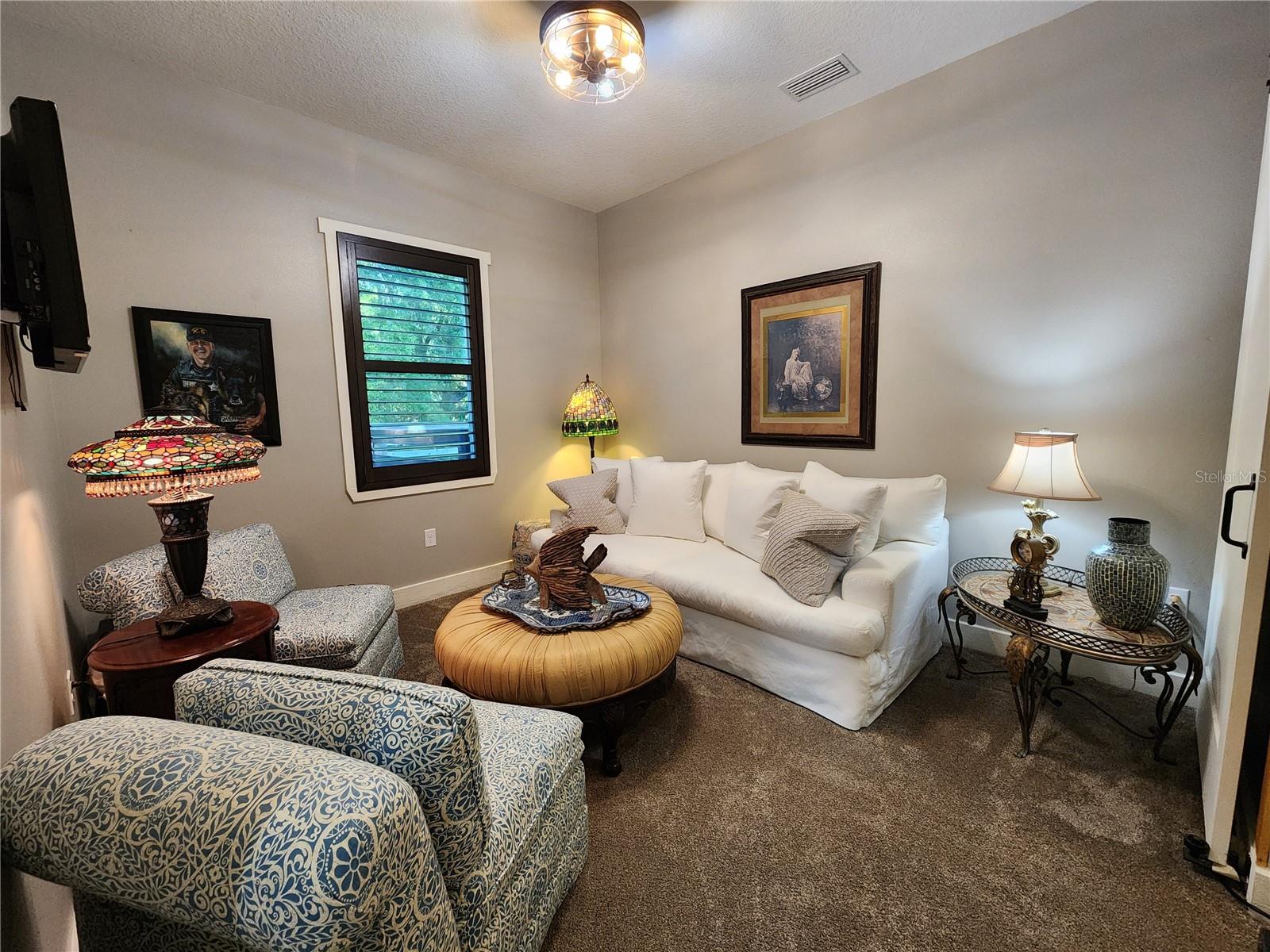 TANGLEWOOD 92150 - Residential