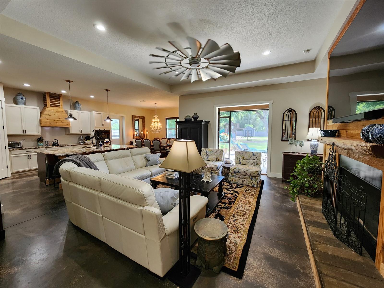 TANGLEWOOD 92150 - Residential