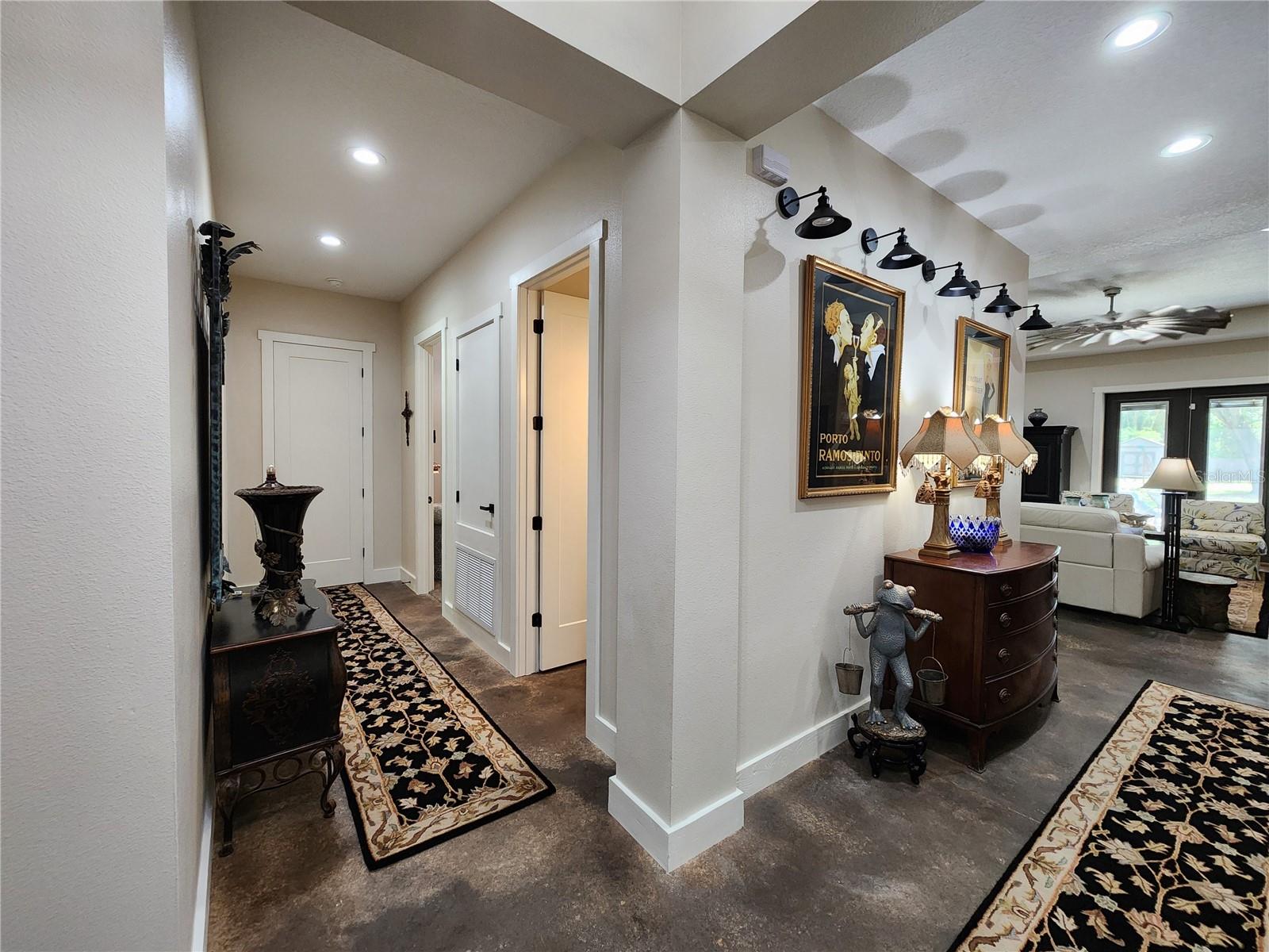 TANGLEWOOD 92150 - Residential