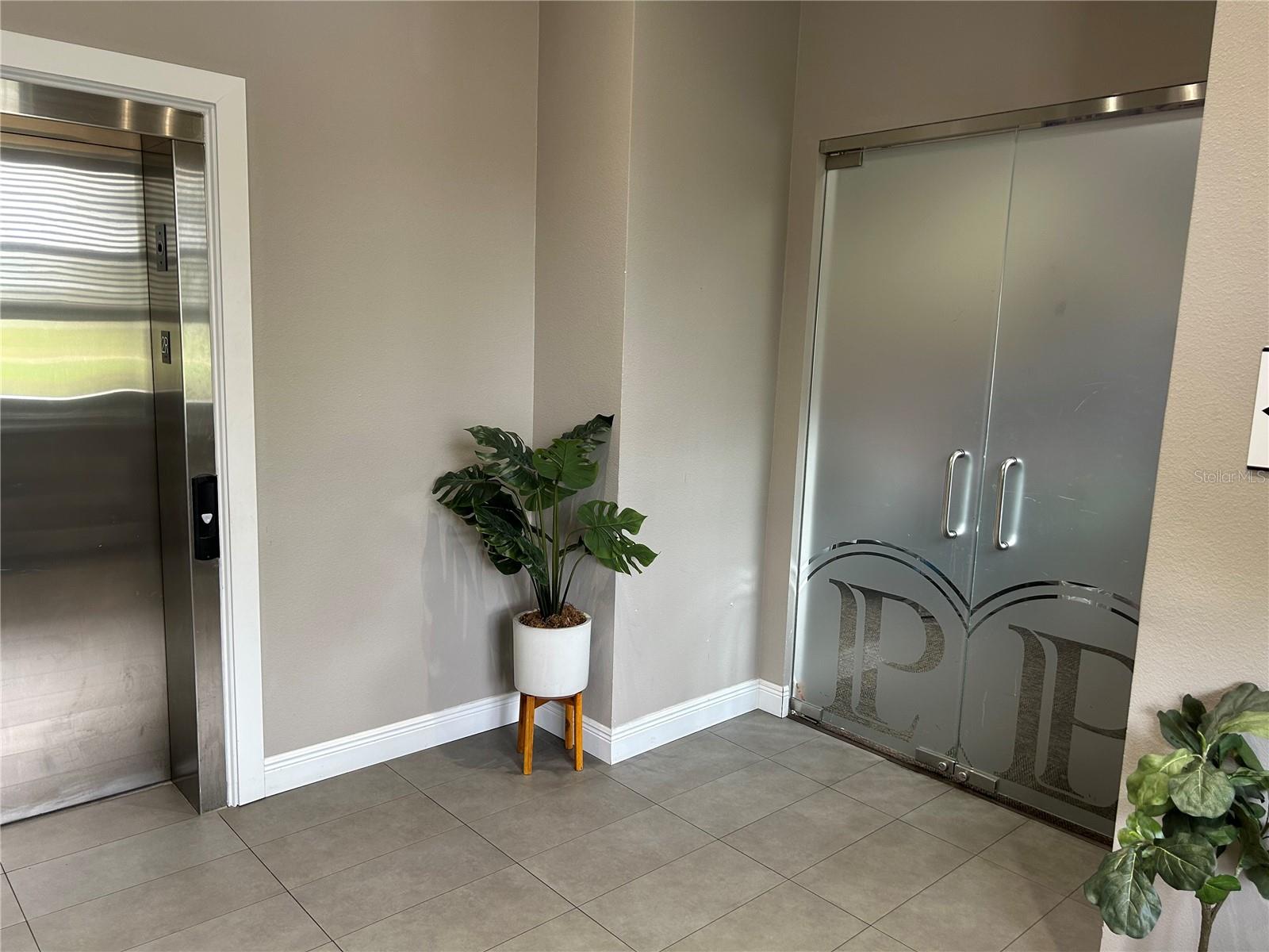 LEGENDS POINTE - Commercial Lease