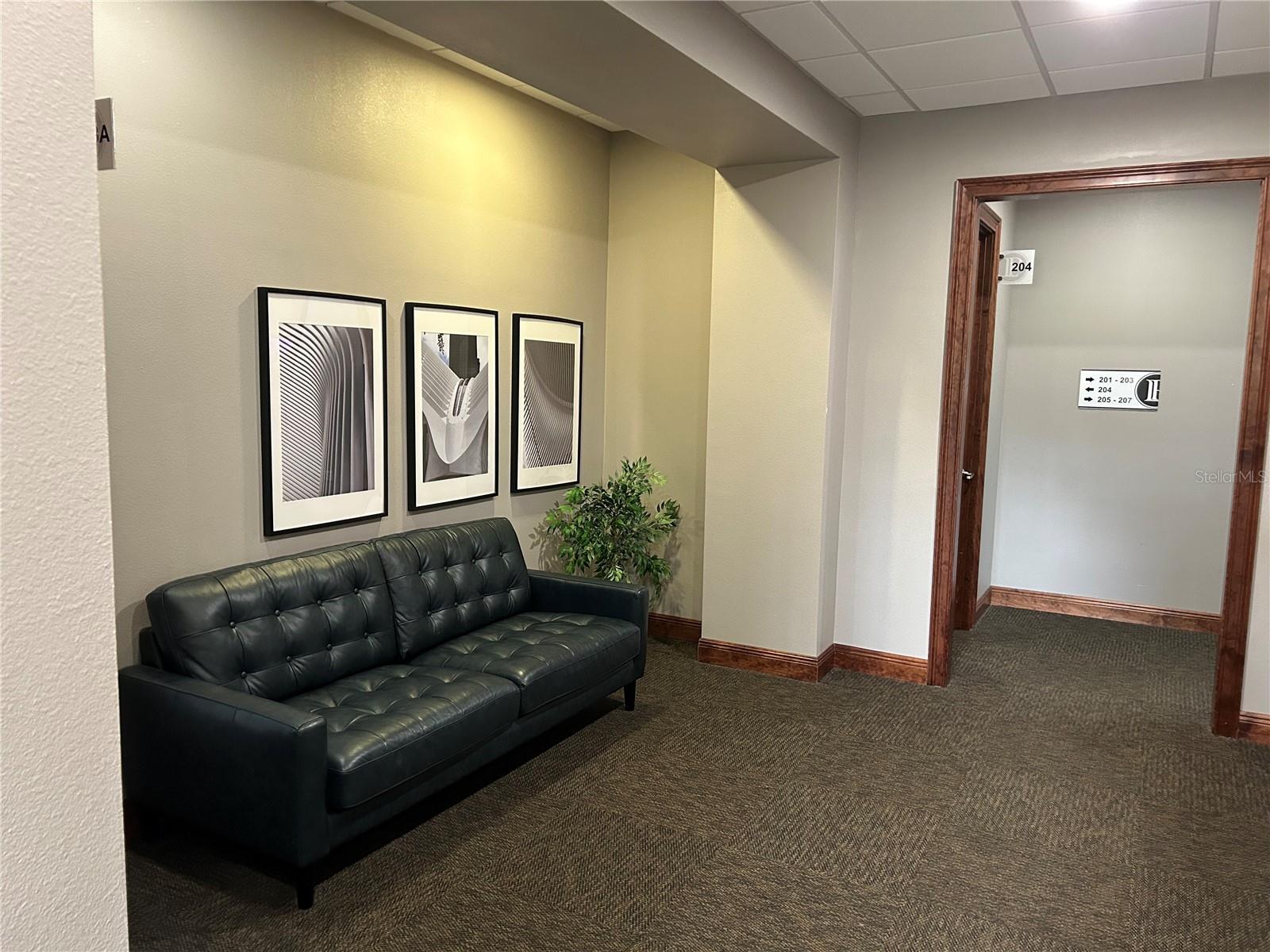 LEGENDS POINTE - Commercial Lease