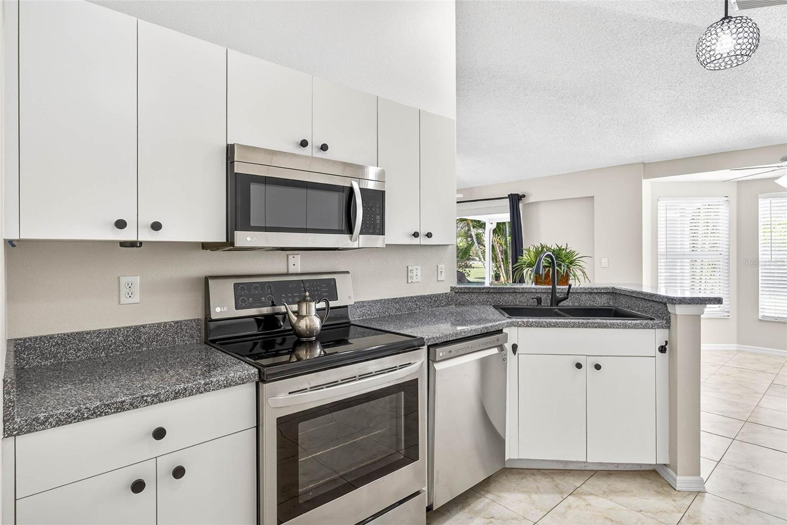 SUN CITY CENTER UNIT 155 PH - Residential