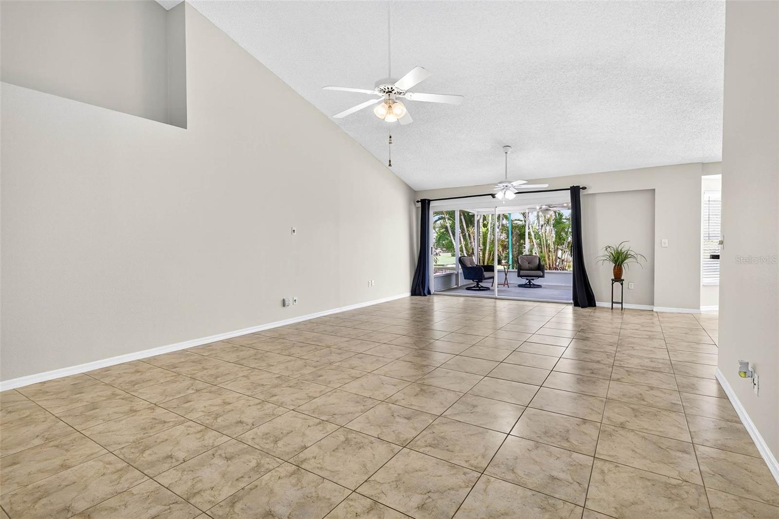 SUN CITY CENTER UNIT 155 PH - Residential