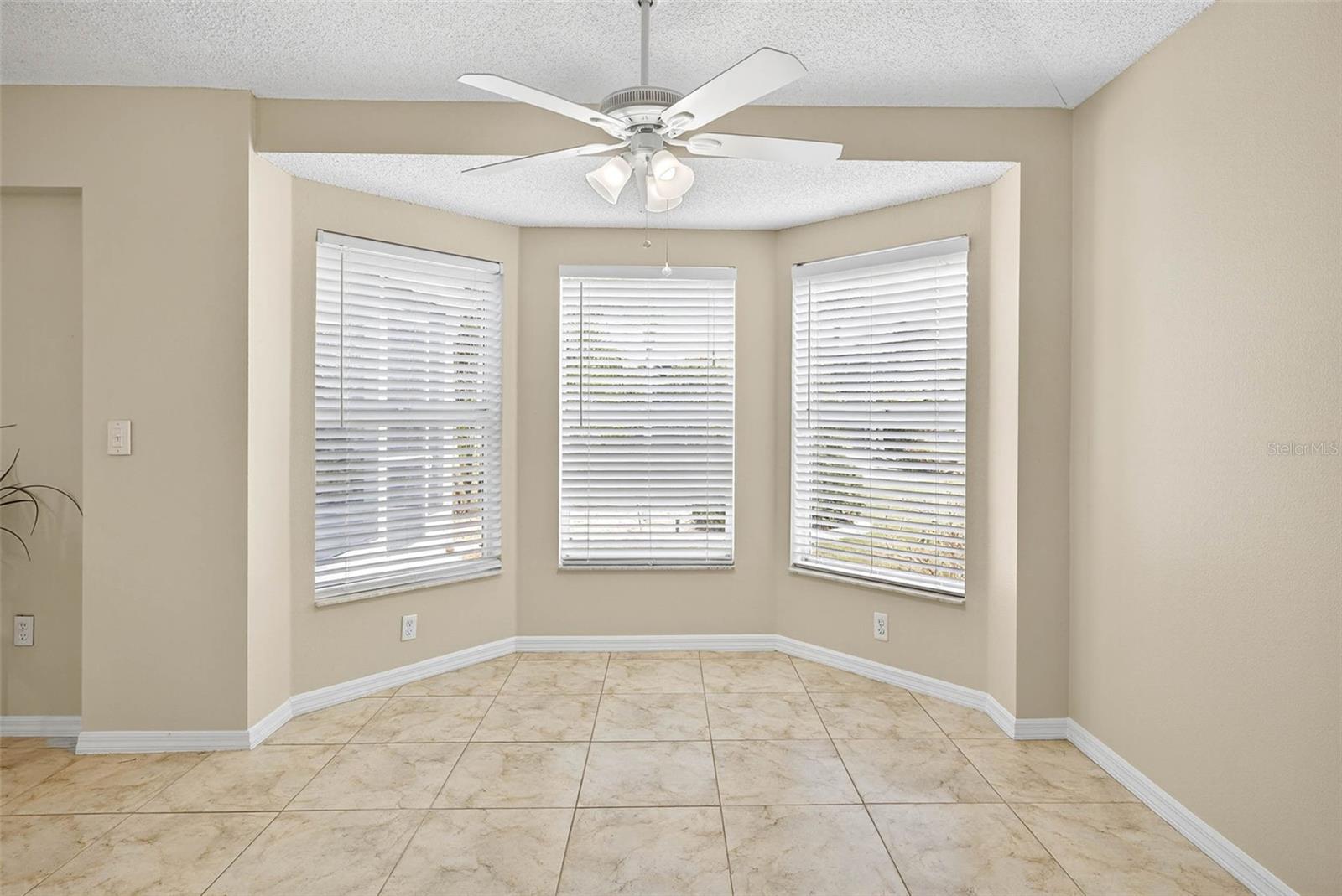 SUN CITY CENTER UNIT 155 PH - Residential