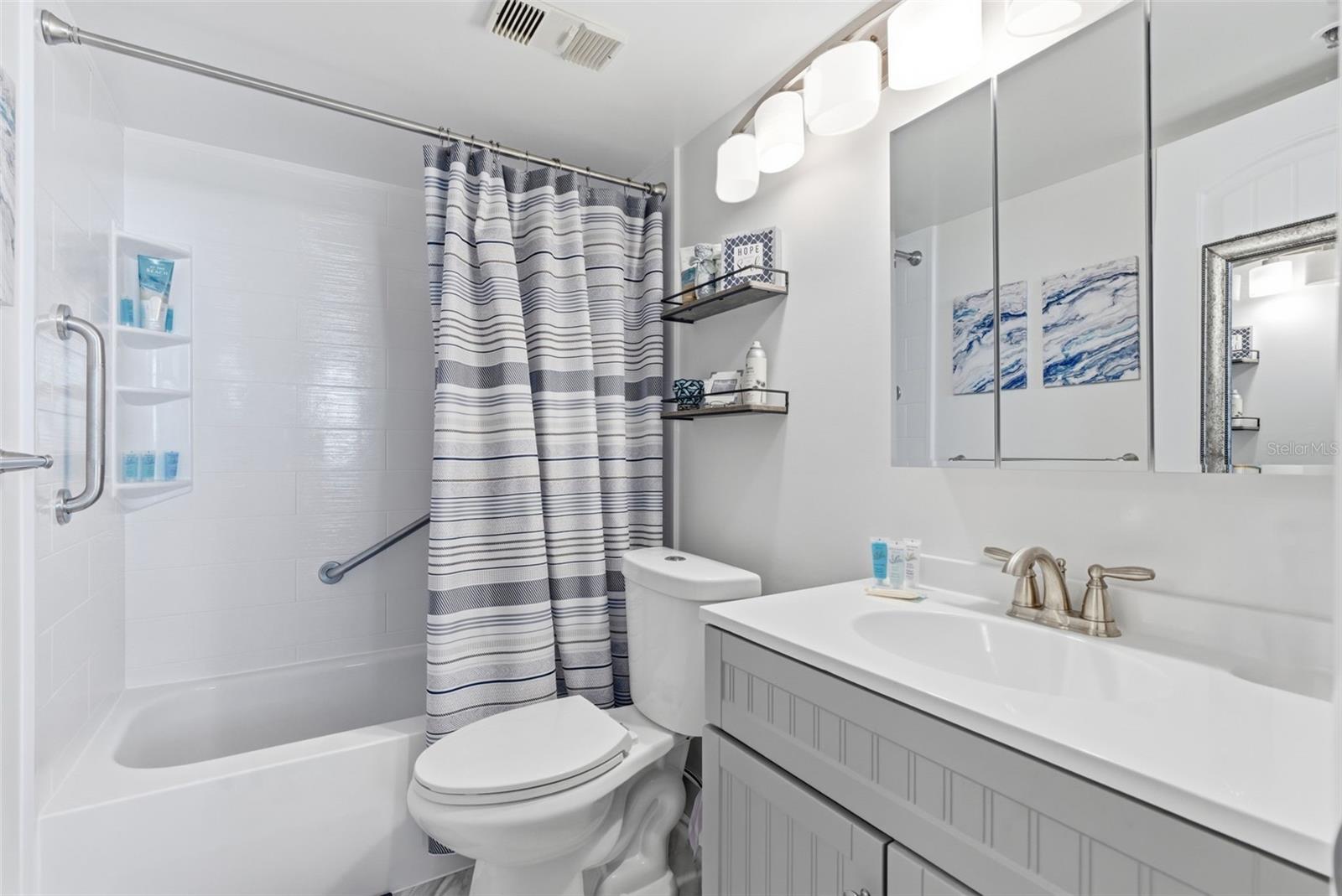 SURFSIDE TOWER CONDO - Residential