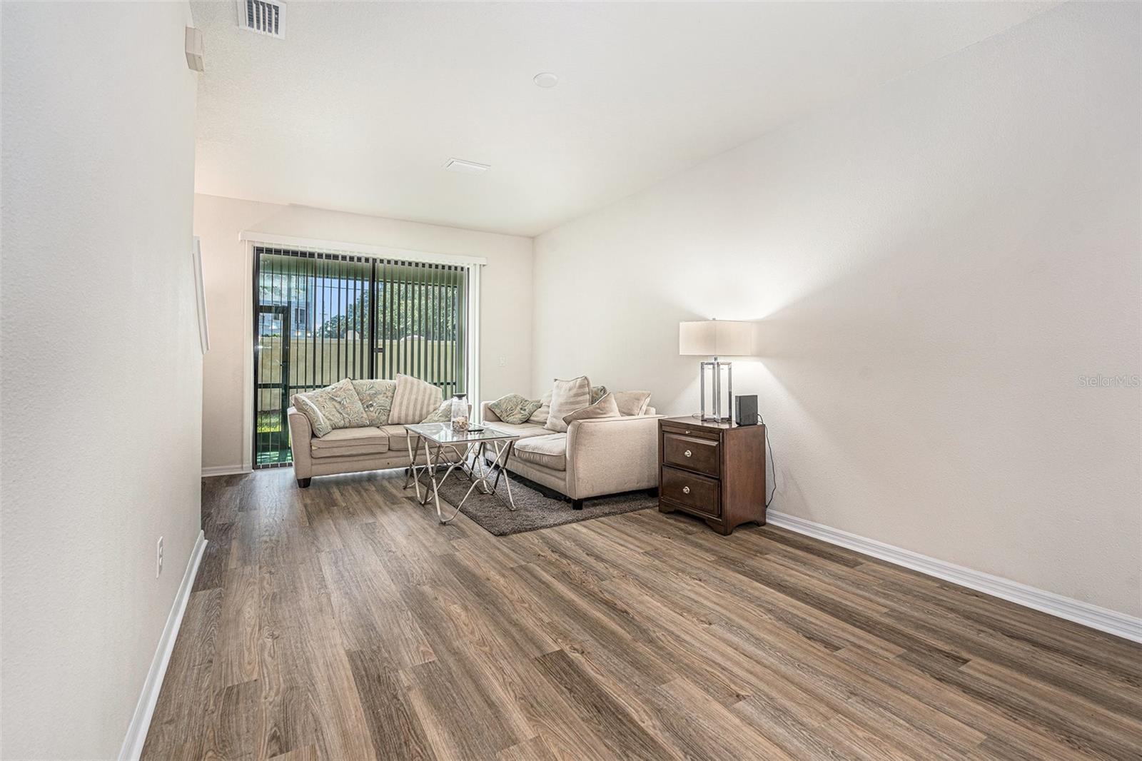 5231 BAY ISLE CIRCLE