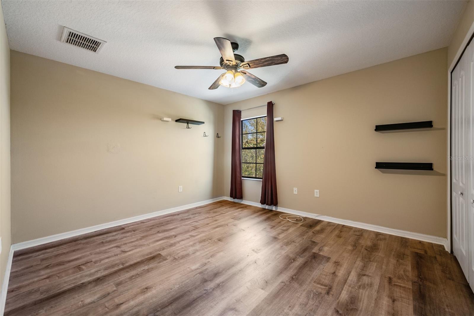 TANGLEWOOD PRESERVE - Residential