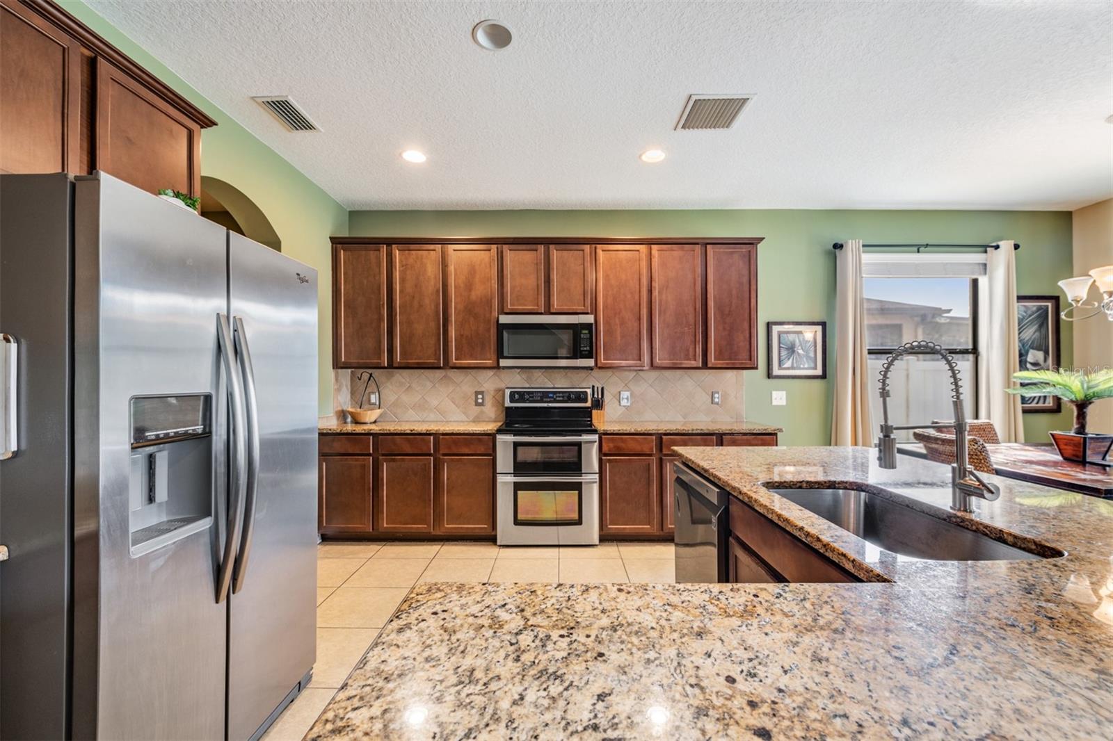 TANGLEWOOD PRESERVE - Residential