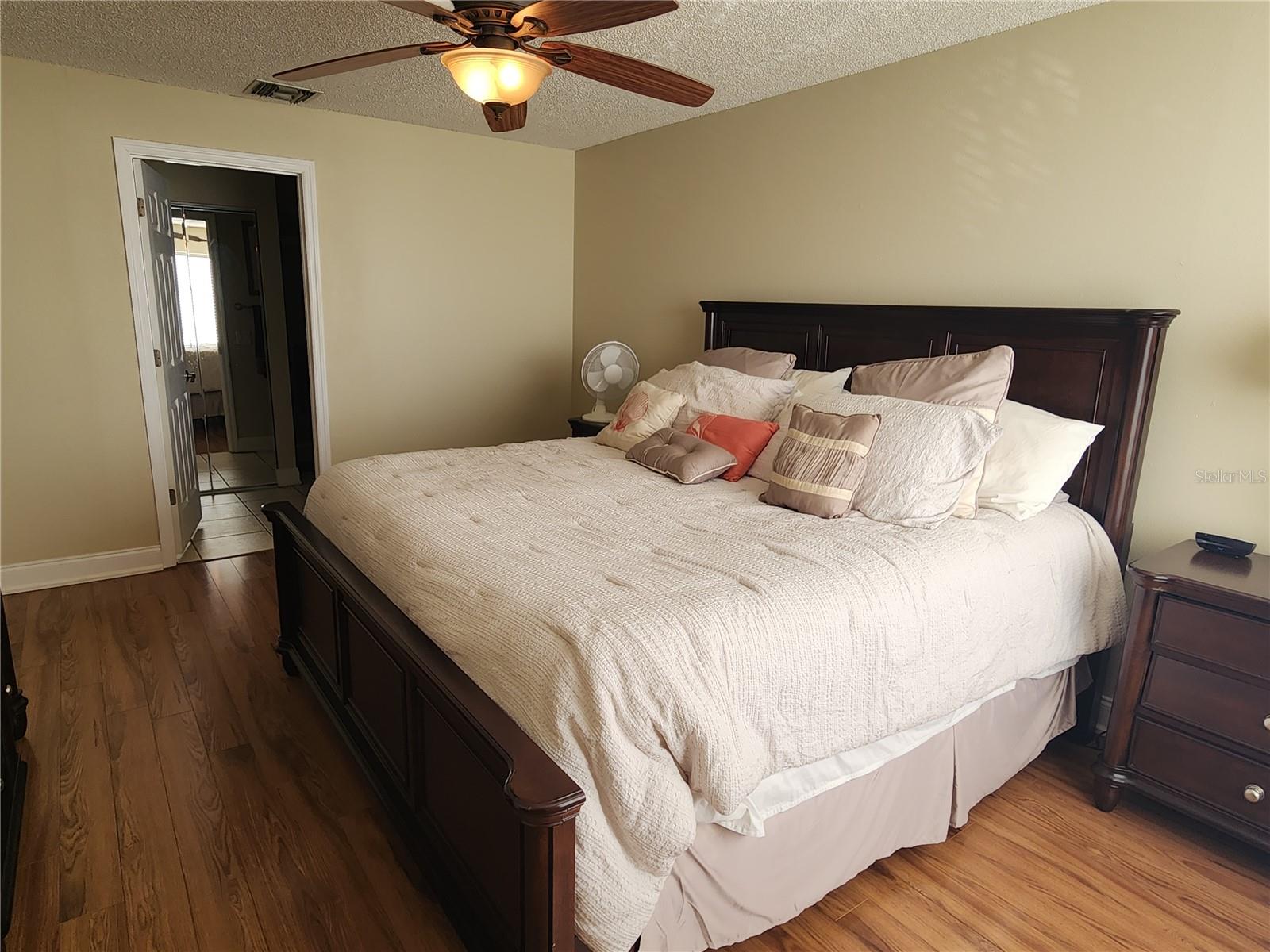 BAHIA SHORES CONDO - Residential Lease