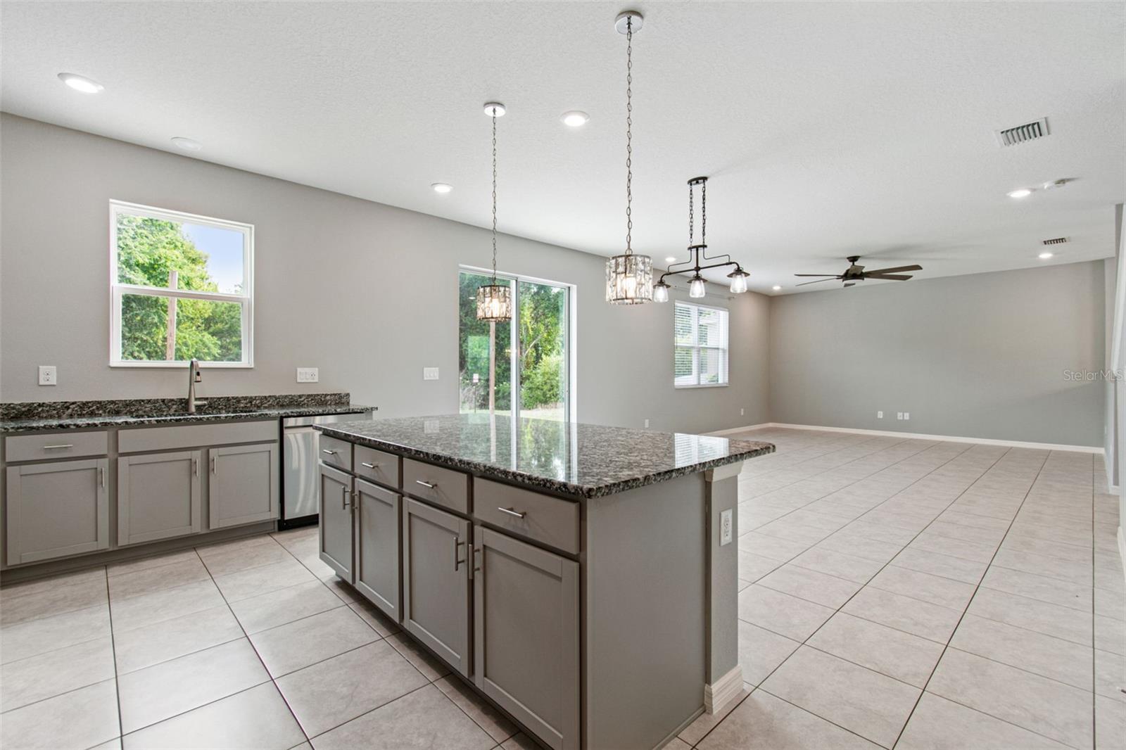 FREEDOM RIDGE - Residential