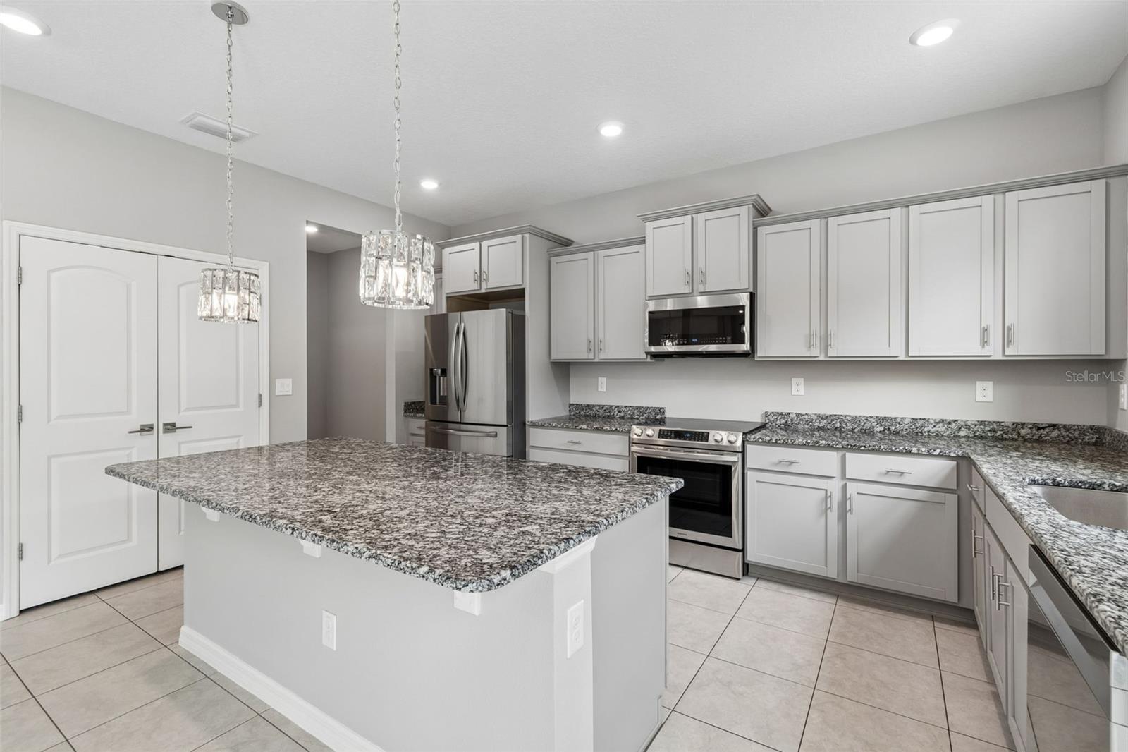 FREEDOM RIDGE - Residential
