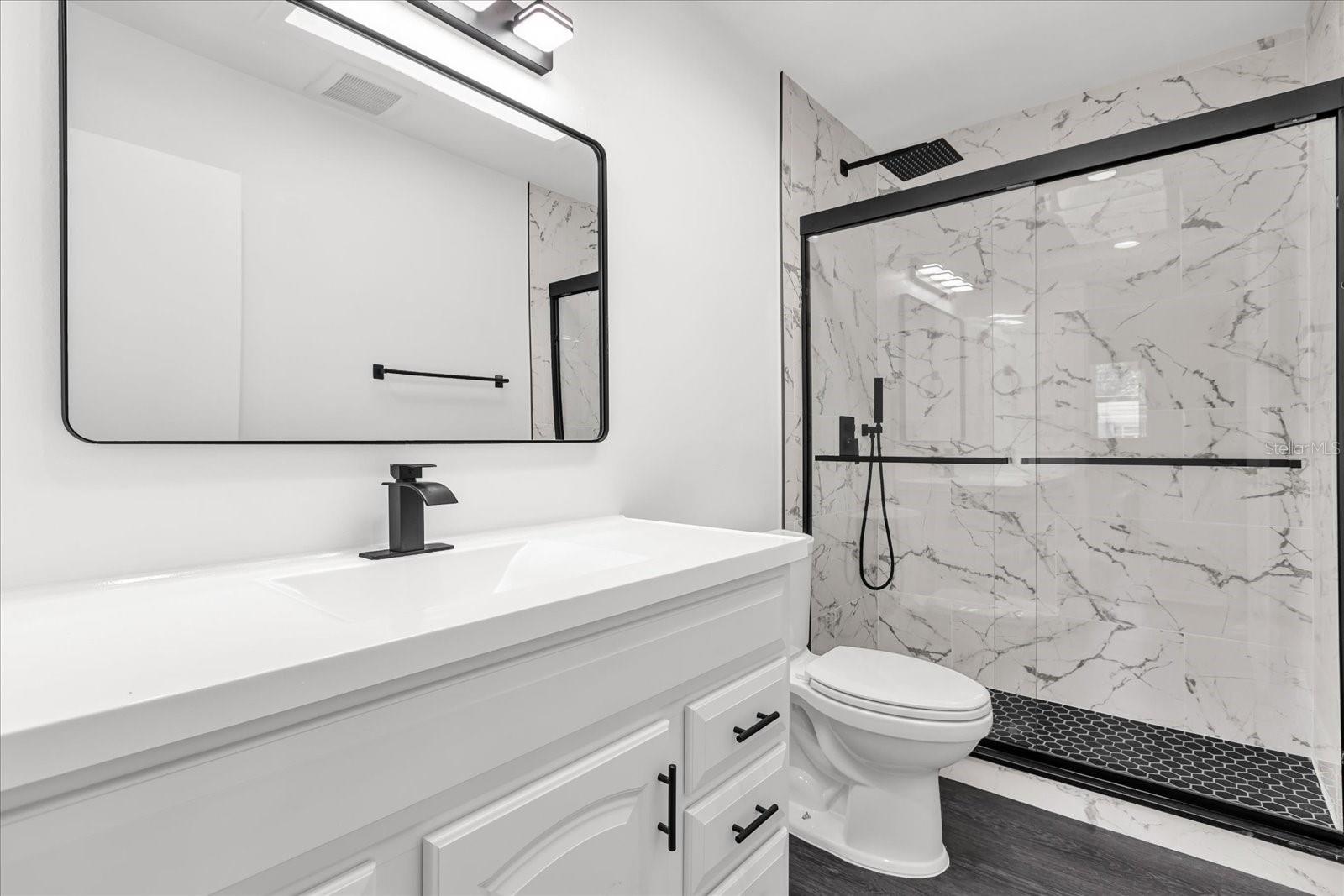 BELLE AYRE ESTATES - Residential