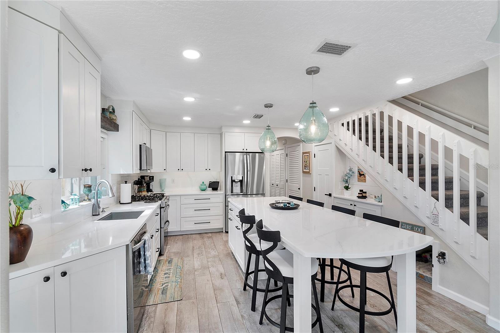 235 S ORLANDO AVENUE 4