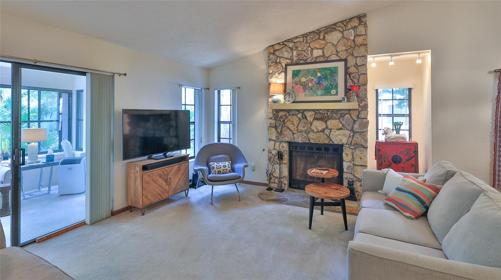 RIVERWOOD PH 04 - Residential