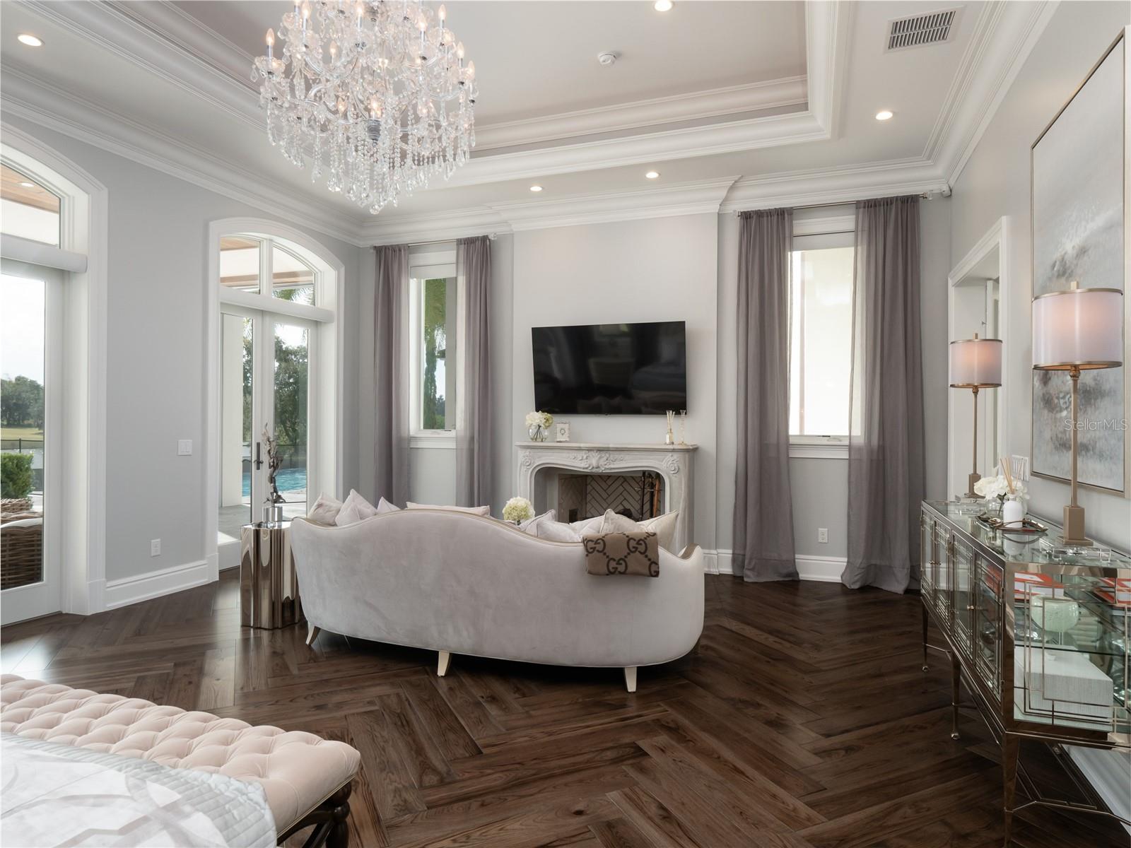 GOLDEN OCALA - Residential