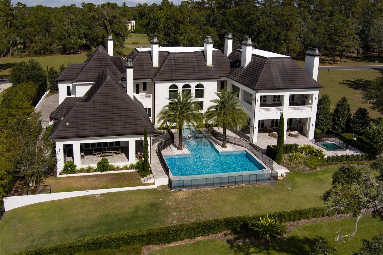 GOLDEN OCALA - Residential
