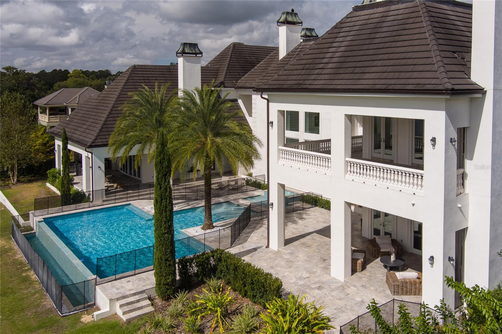 GOLDEN OCALA - Residential