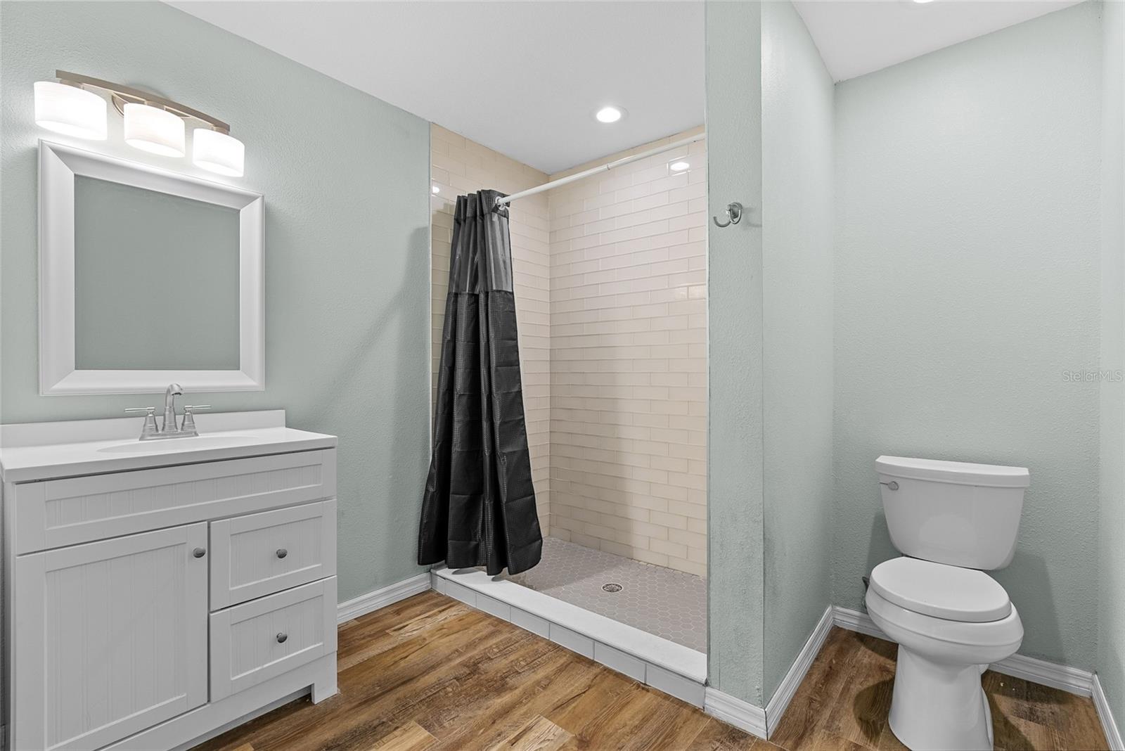 PINELLAS GROVES - Residential