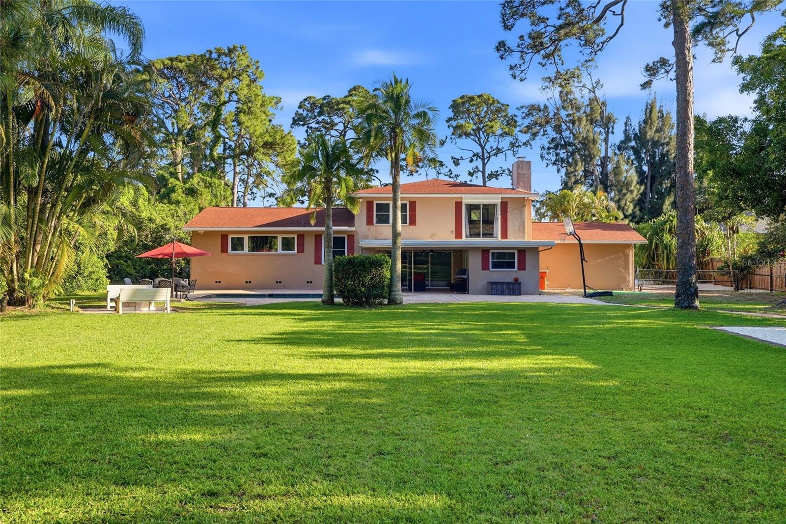 PINELLAS GROVES - Residential