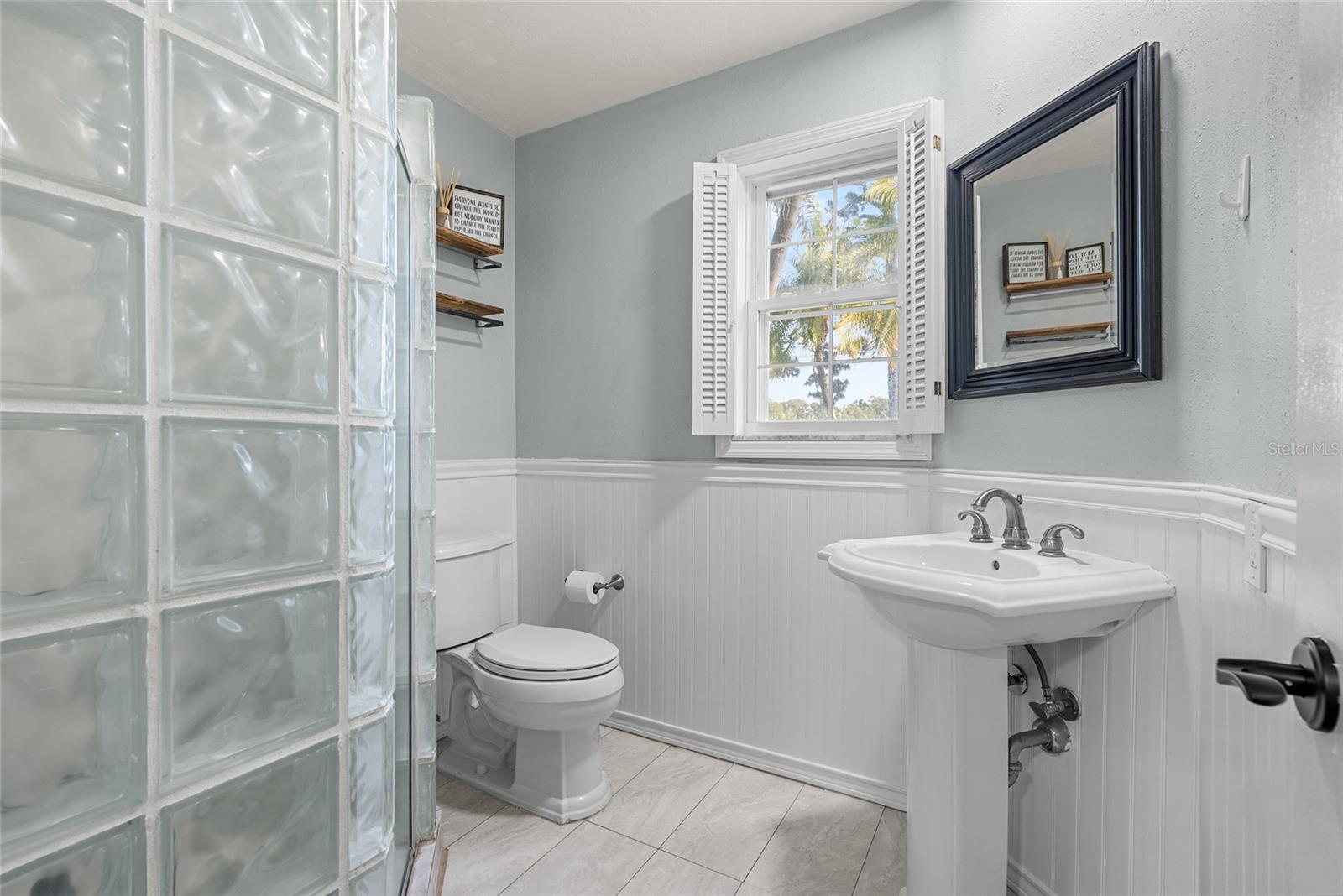 PINELLAS GROVES - Residential