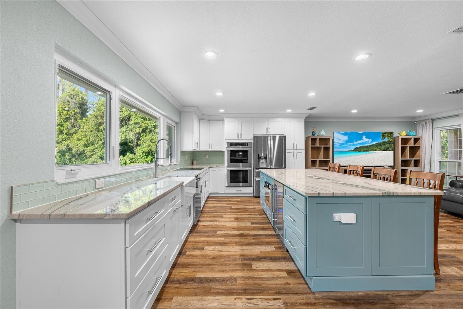 PINELLAS GROVES - Residential