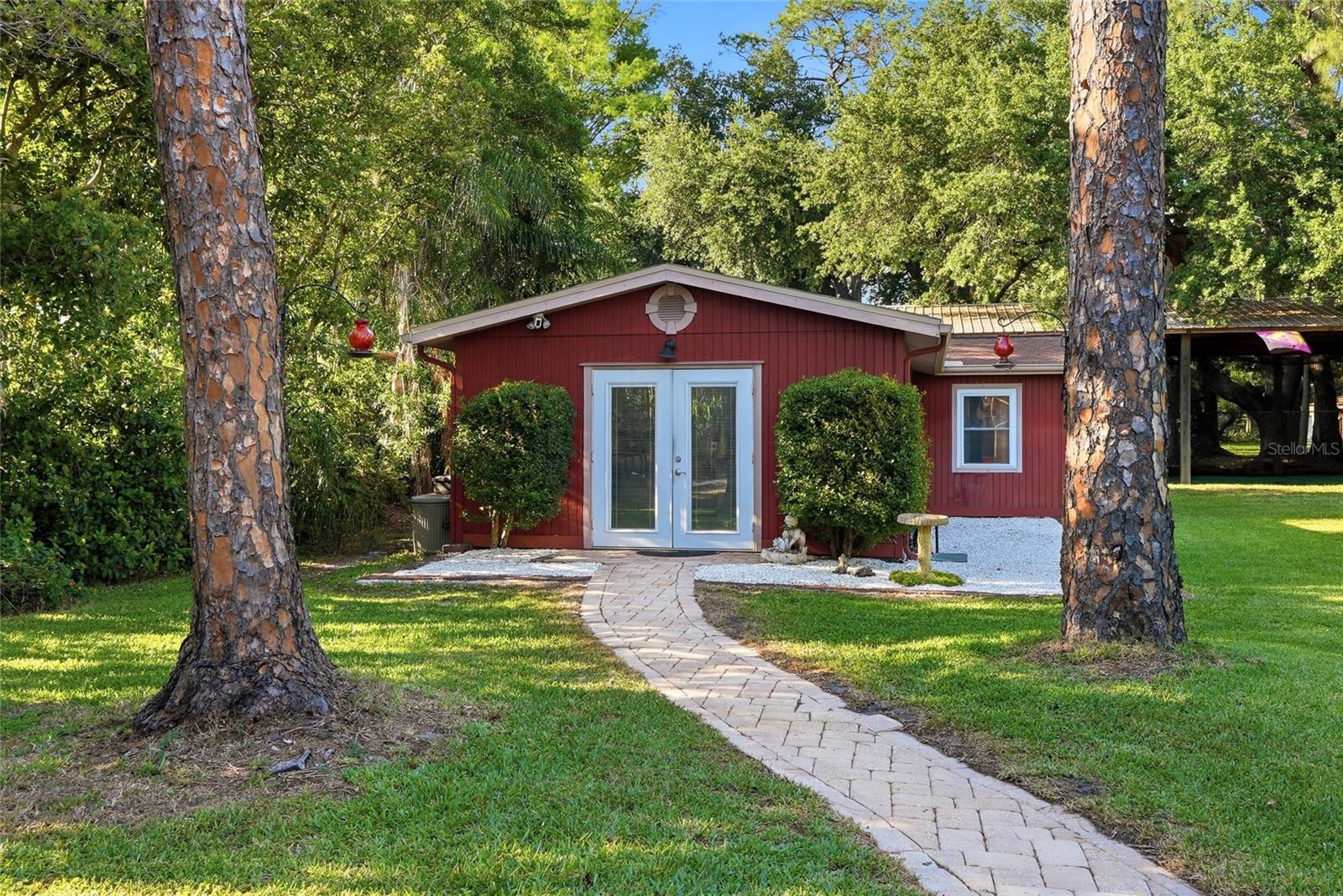 PINELLAS GROVES - Residential