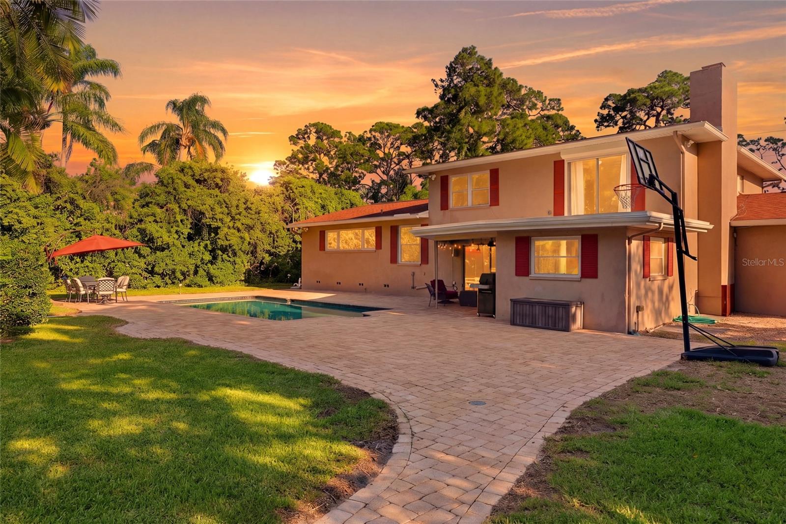 PINELLAS GROVES - Residential