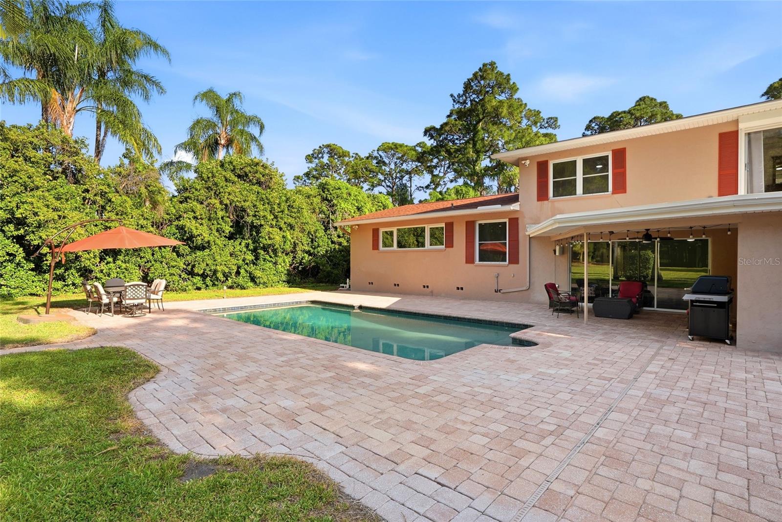 PINELLAS GROVES - Residential