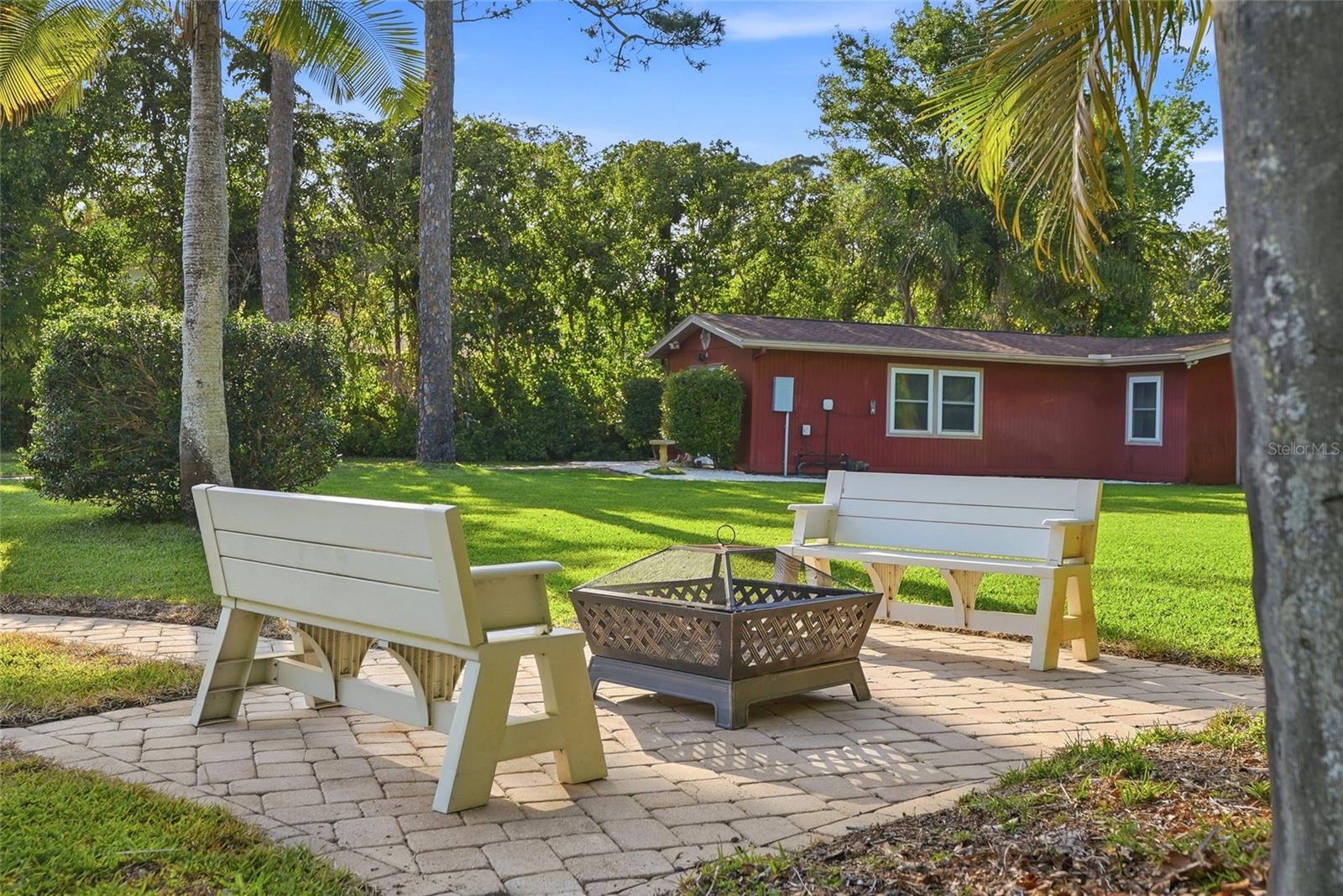 PINELLAS GROVES - Residential