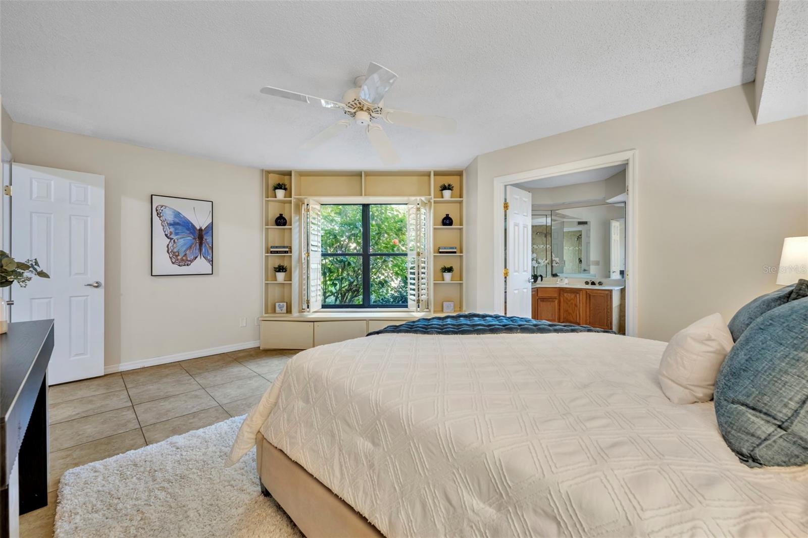 LAKE PINELOCH VILLAGE NUMBER 2 CONDO - Residential