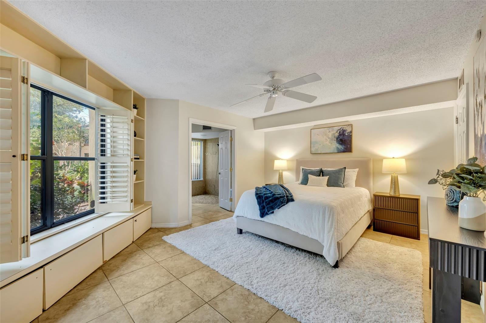 LAKE PINELOCH VILLAGE NUMBER 2 CONDO - Residential